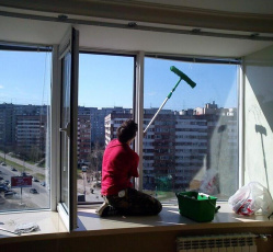 Мытье окон в однокомнатной квартире Чулым